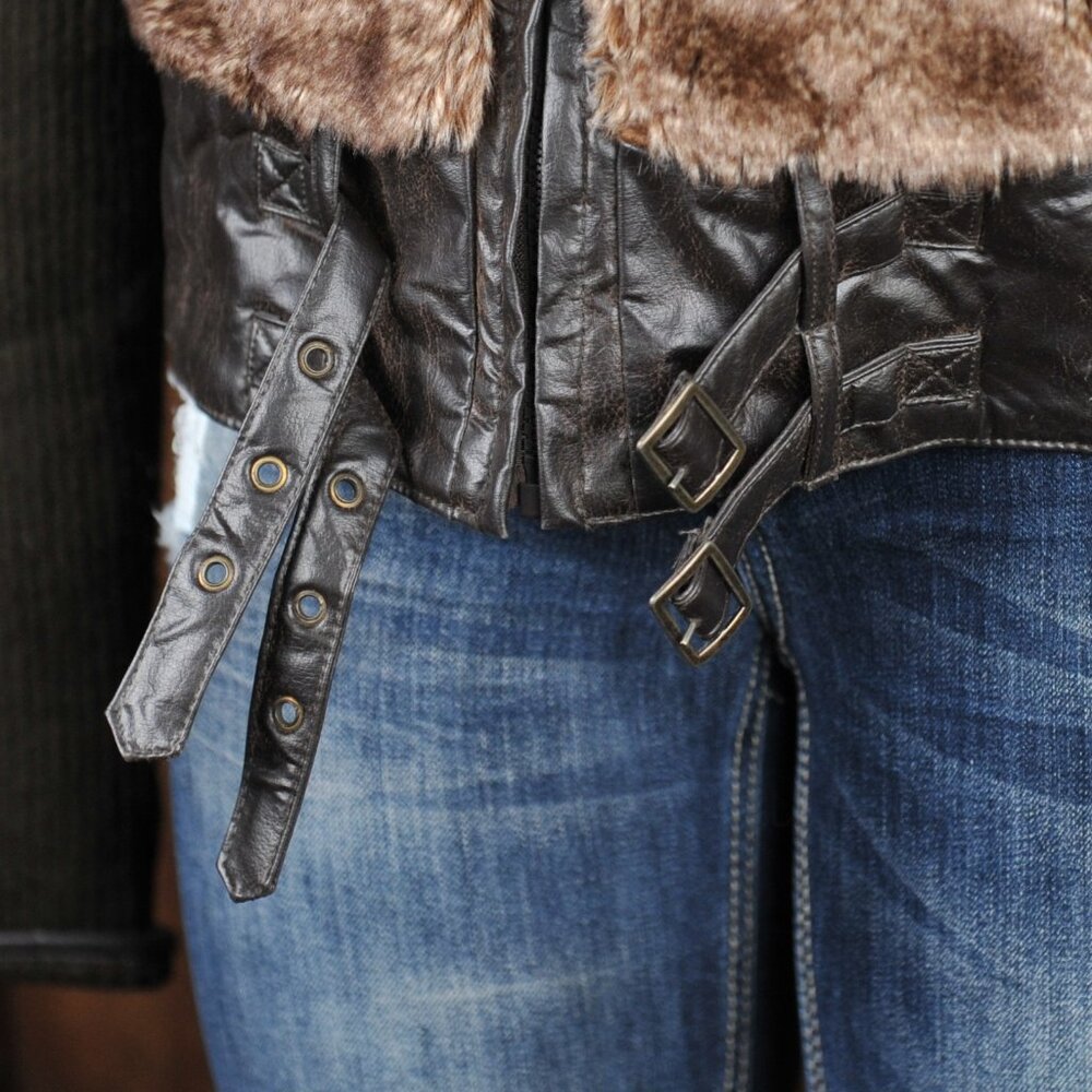 Static Women's Faux Leather and Fur Jacket Size M - Picture 3 of 9
